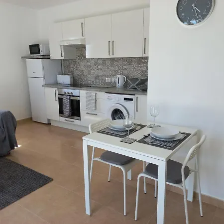 Sunnydaze 아파트 티아즈