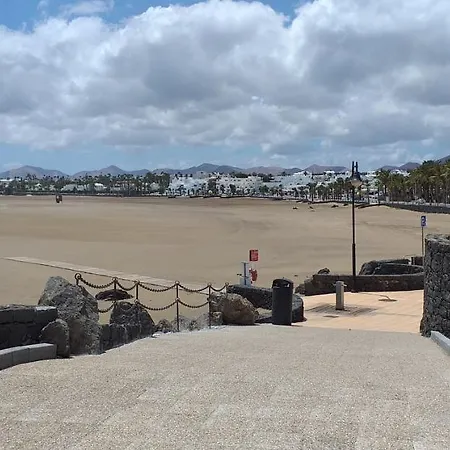 아파트 Sunnydaze *