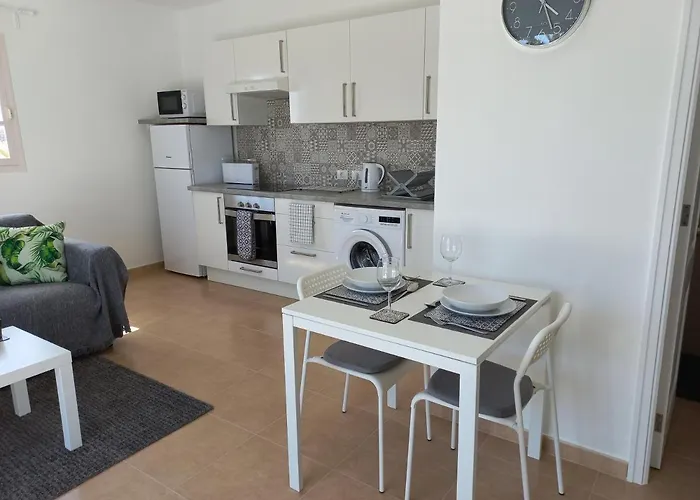 Sunnydaze Apartamento Tías